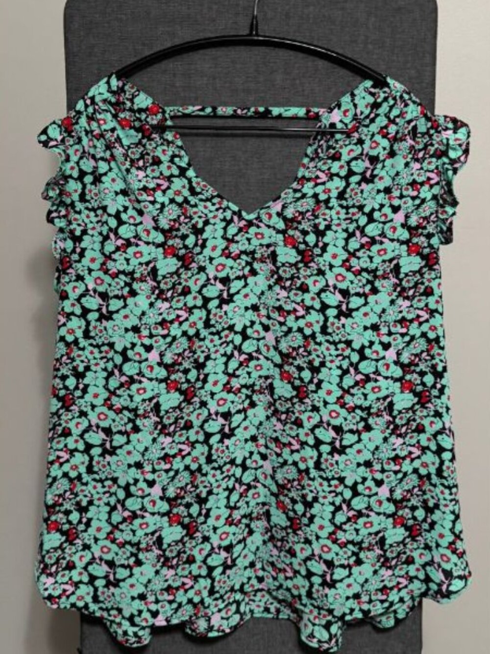Philosophy Sleeveless Floral Blouse